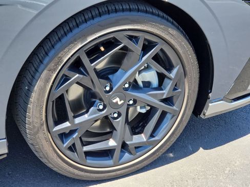 Certified 2025 Hyundai Elantra N Line FWD image 12
