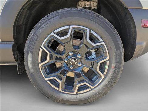 New 2025 Ford Bronco Sport Outer Banks w/ Outer Banks Tech Package+ AWD/4WD image 10