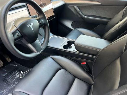 Used 2023 Tesla Model Y Long Range image 14
