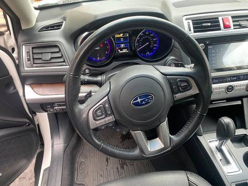 Used 2017 Subaru Outback 2.5i Limited image 32