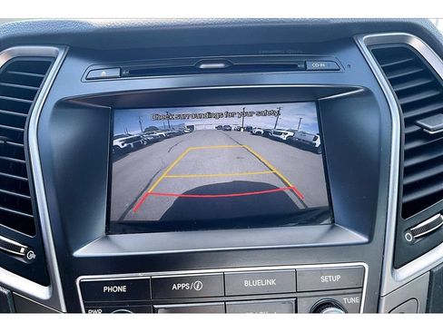 Used 2017 Hyundai Santa Fe SE w/ SE Premium Package 02 AWD/4WD image 14