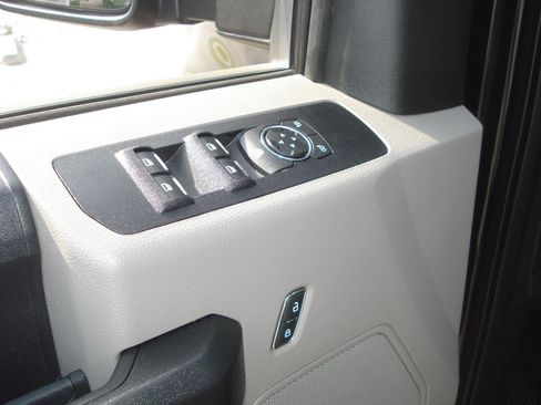 Used 2019 Ford F250 XL w/ XL Value Package AWD/4WD image 21