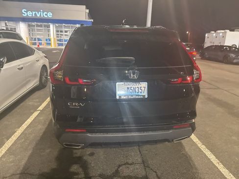 Certified 2025 Honda CR-V Sport-L image 3