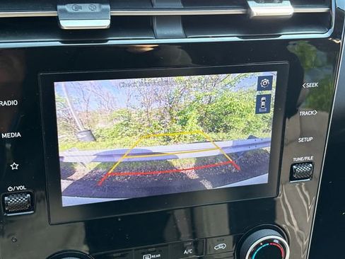 Used 2023 Hyundai Tucson SEL image 14