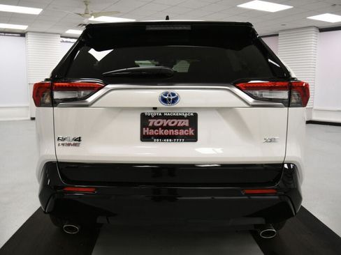 Used 2022 Toyota RAV4 XSE w/ Weather Package AWD/4WD image 6
