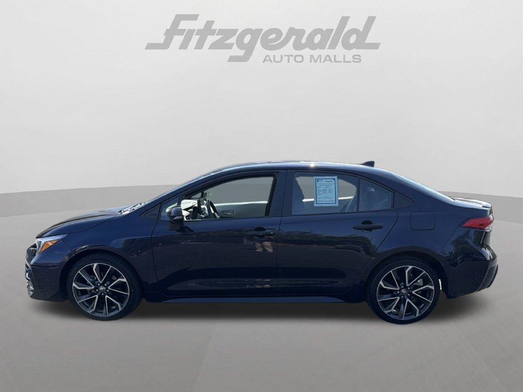 Used 2025 Toyota Corolla SE FWD image 3