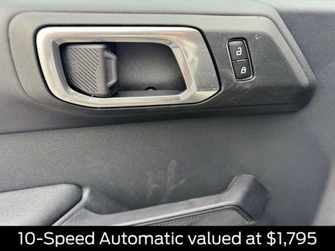 New 2025 Ford Bronco Badlands image 10