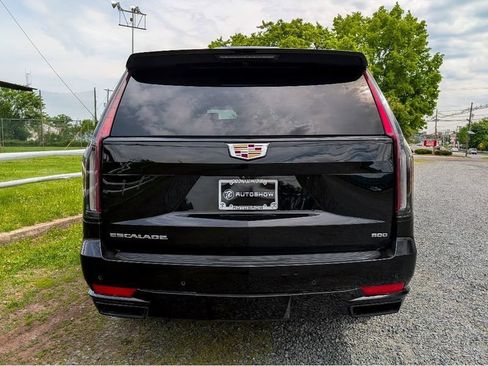 Used 2021 Cadillac Escalade Sport w/ Driver Assist Tech Package AWD/4WD image 6