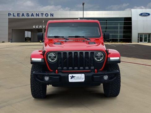 Used 2021 Jeep Wrangler Unlimited Rubicon AWD/4WD image 8