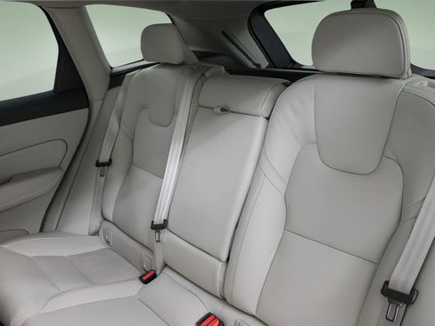 Used 2026 Volvo XC60 T8 Ultra w/ Protection Package Premier AWD/4WD image 26