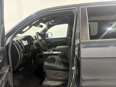 New 2026 RAM 1500 4x4 Crew Cab image 14