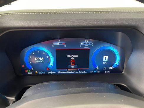 New 2025 Ford Bronco Badlands w/ Sasquatch Package image 3