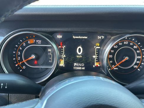 Used 2021 Jeep Wrangler Unlimited Sahara image 17