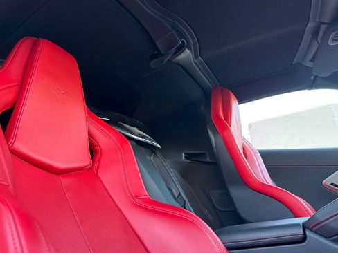 Used 2022 Chevrolet Corvette Stingray Preferred Cpe w/ Z51 Performance Package image 14