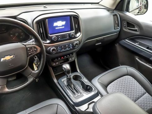 Used 2022 Chevrolet Colorado Z71 image 13