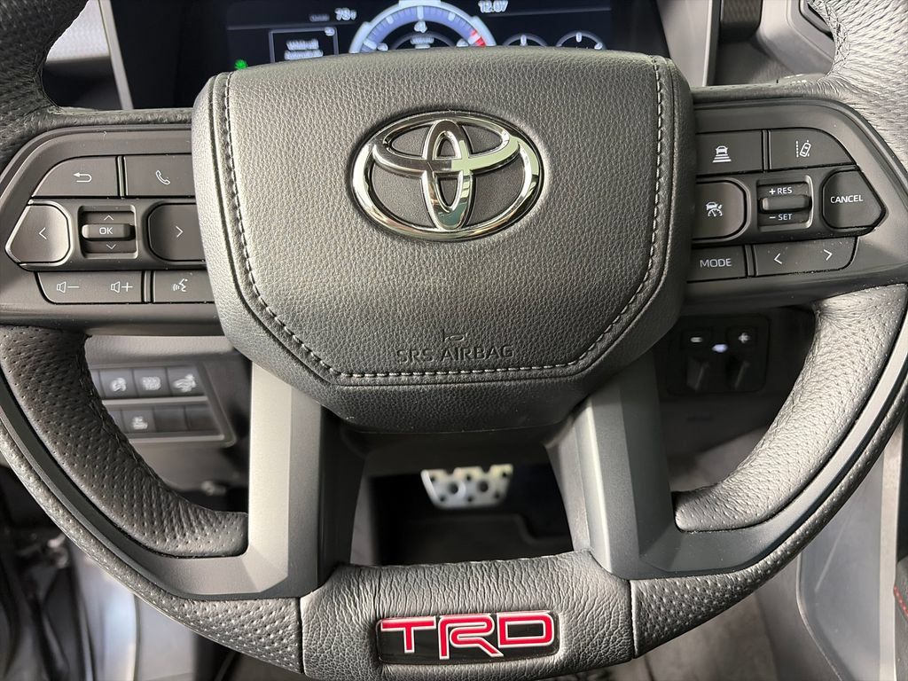 Used 2025 Toyota Sequoia TRD Pro AWD/4WD image 16