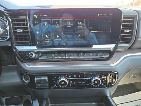 Used 2023 GMC Sierra 1500 SLT w/ SLT Convenience Package AWD/4WD image 24