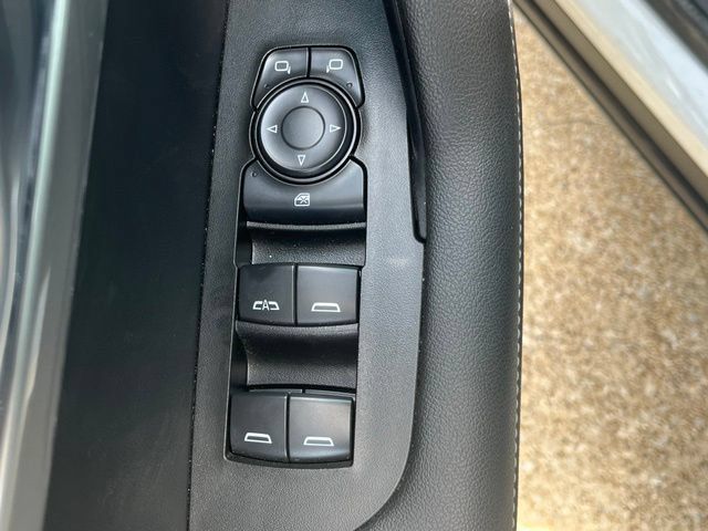 Used 2026 Chevrolet Blazer LT FWD image 5