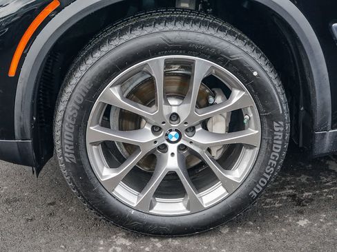Used 2019 BMW X5 xDrive40i w/ Premium Package image 9
