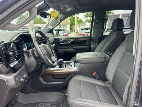 Certified 2023 Chevrolet Silverado 1500 LT Trail Boss AWD/4WD image 12