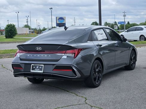 New 2026 Hyundai Elantra SEL Sport Premium FWD image 7
