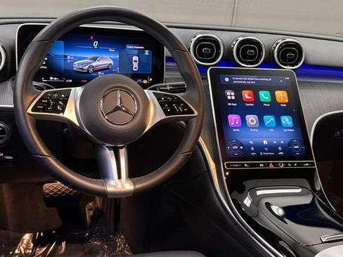 Used 2025 Mercedes-Benz C 300 Sedan image 37