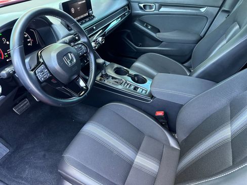 Used 2025 Honda Civic Sport image 10