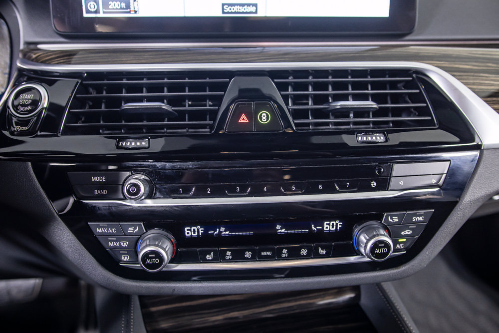 Used 2023 BMW 530i w/ M Sport Package RWD image 31