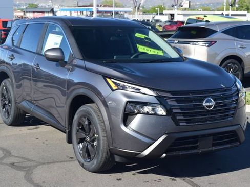 New 2026 Nissan Rogue SV AWD/4WD image 9