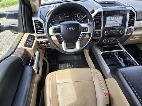 Used 2019 Ford F450 Lariat w/ Lariat Ultimate Package image 20
