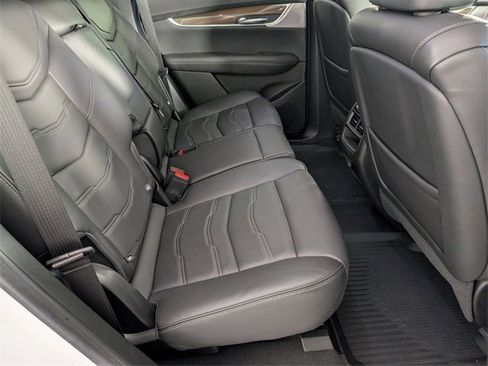 Used 2023 Cadillac XT5 Sportv w/ Platinum Package image 32