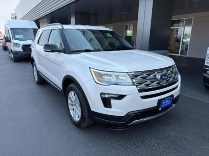 Certified 2018 Ford Explorer XLT w/ Equipment Group 201A