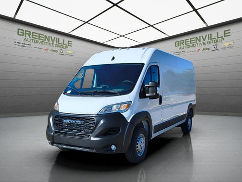 New 2026 RAM ProMaster 2500 w/ Convenience Group image 2