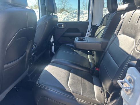 Used 2023 Jeep Wrangler Sahara w/ Cold Weather Group image 14