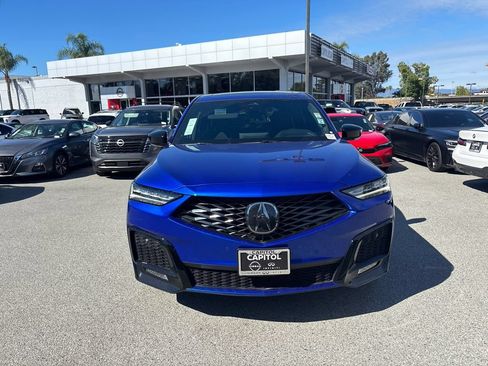 Used 2025 Acura MDX A-Spec AWD/4WD image 2