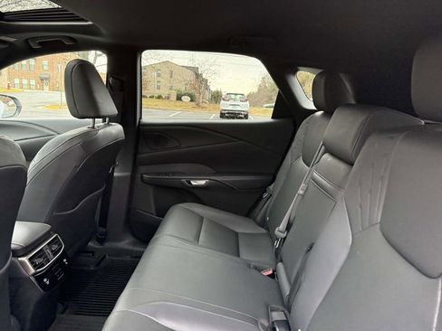 Used 2023 Lexus RX 350 Premium image 18