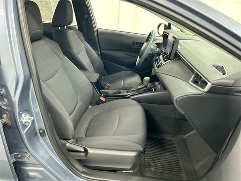 Used 2022 Toyota Corolla LE image 22