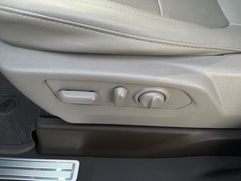 Used 2021 Chevrolet Silverado 1500 LTZ w/ LTZ Premium Package image 13