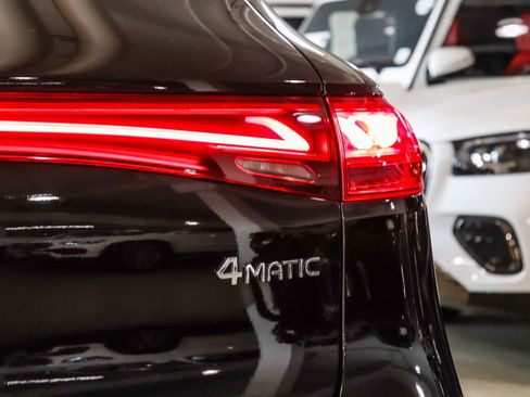Certified 2023 Mercedes-Benz EQS 580 4MATIC SUV image 11