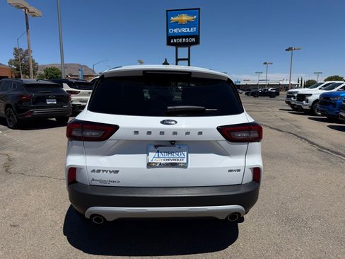 Used 2024 Ford Escape Active AWD/4WD image 7