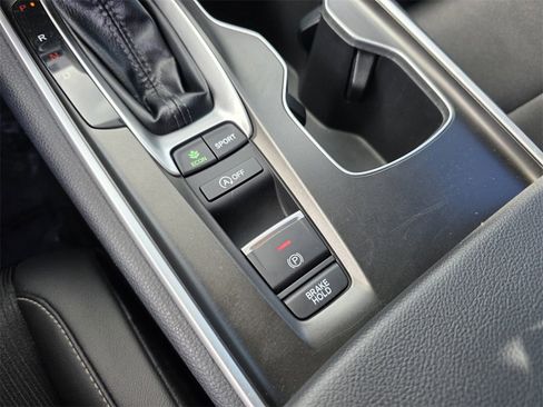 Used 2022 Honda Accord Sport image 25