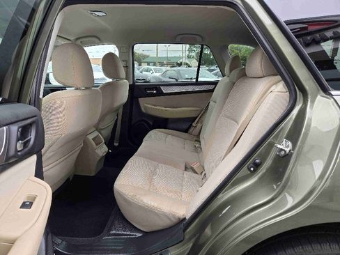 Used 2019 Subaru Outback 2.5i Premium w/ Popular Package #2 image 10