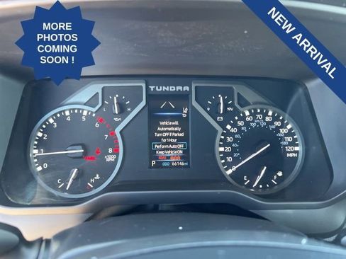 Used 2022 Toyota Tundra Limited w/ Power Package RWD image 59