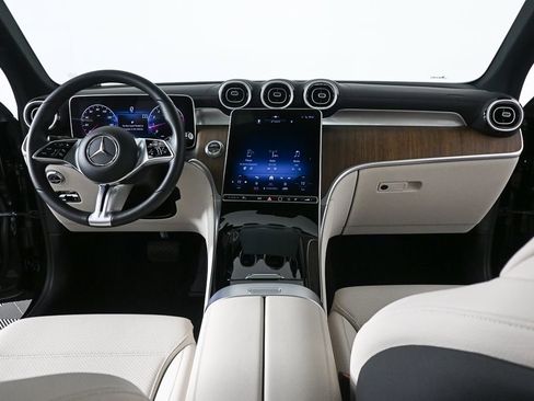 Certified 2024 Mercedes-Benz GLC 300 4MATIC image 16
