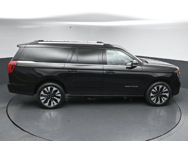 Certified 2025 Ford Expedition Max Platinum w/ Driver's Package AWD/4WD image 52