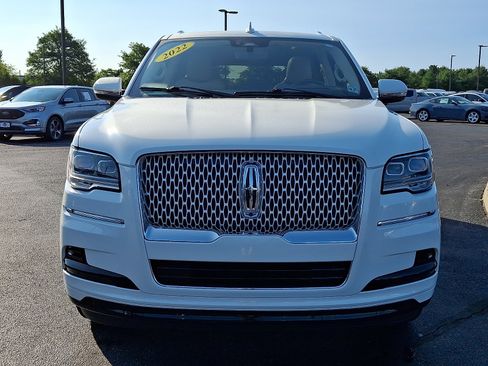 Used 2022 Lincoln Navigator Reserve w/ Monochromatic Package AWD/4WD image 2