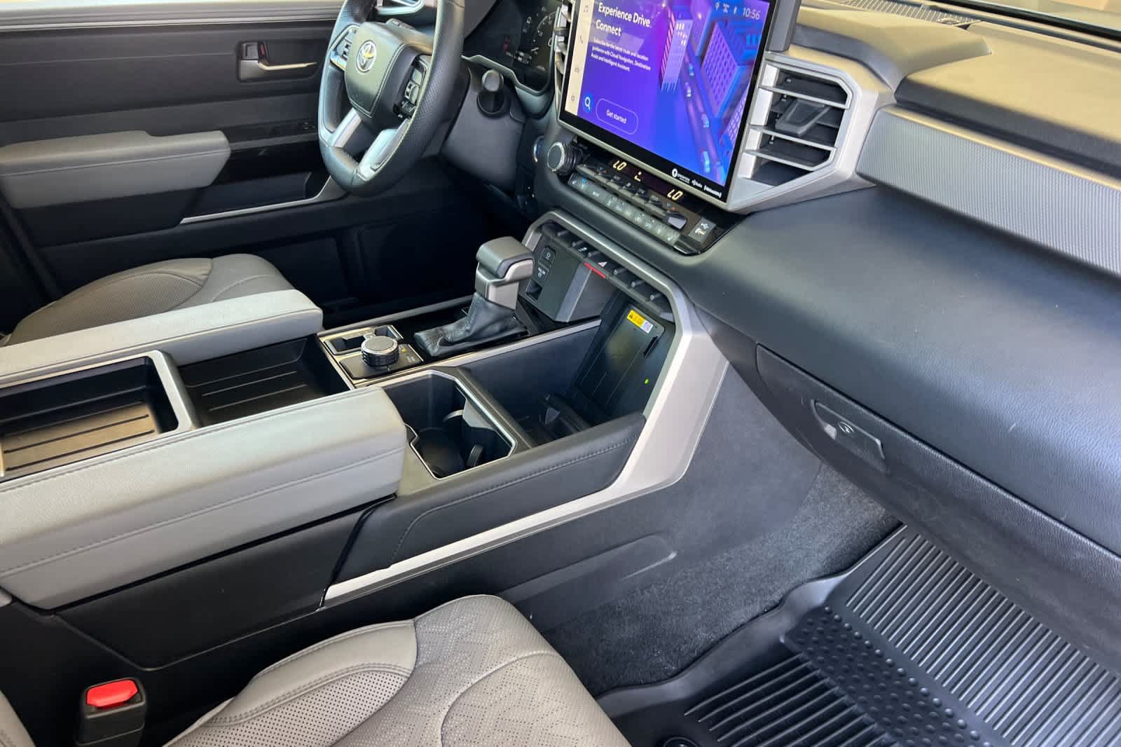 Used 2024 Toyota Tundra Limited w/ Power Package AWD/4WD image 16