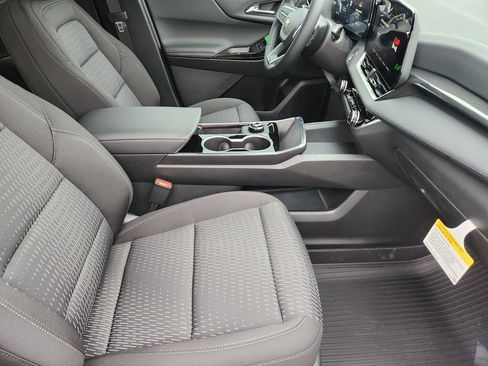 New 2026 Chevrolet Equinox LT w/ Safety and Technology Package image 10