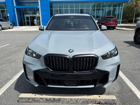 Used 2026 BMW X5 sDrive40i w/ M Sport Package RWD image 2