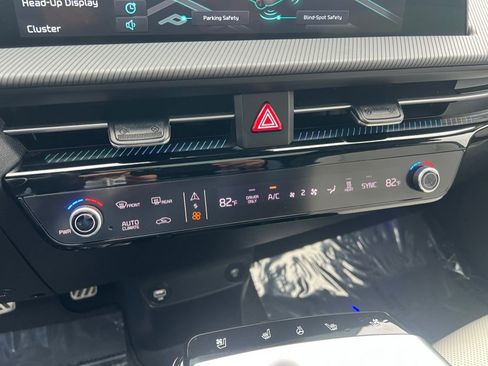 Used 2023 Kia EV6 GT-Line w/ GT-Line White Seat Package image 32